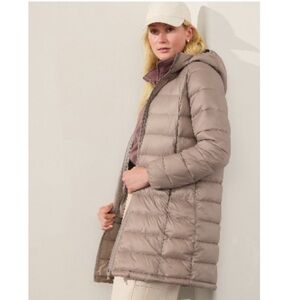 Athleta Aire Puffer Parka in Feather Size XX-Small NWT